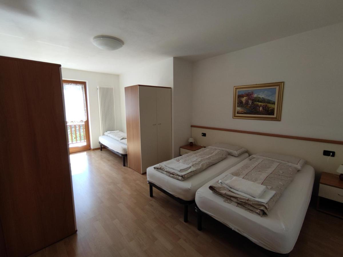 Aparthotel Residenza Arcobaleno à Tenno Extérieur photo